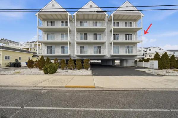 $749,000 | 3901 Ocean Avenue, Unit 9, Brigantine, NJ 08203