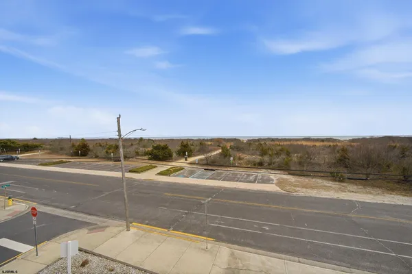 $749,000 | 3901 Ocean Avenue, Unit 9, Brigantine, NJ 08203
