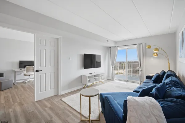$749,000 | 3901 Ocean Avenue, Unit 9, Brigantine, NJ 08203