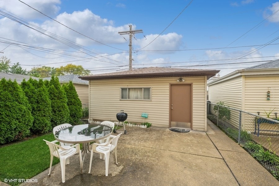 8010 West Addison Street, Unit 1 Chicago, IL 60634 - Photo 15 of 15