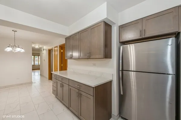 $1,950 | 8010 West Addison Street, Unit 1, Chicago, IL 60634