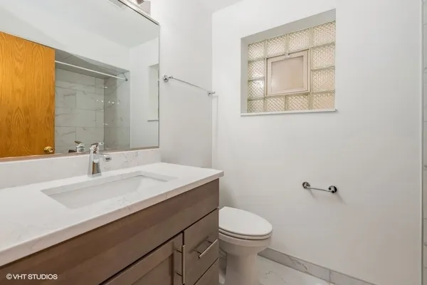 $1,950 | 8010 West Addison Street, Unit 1, Chicago, IL 60634