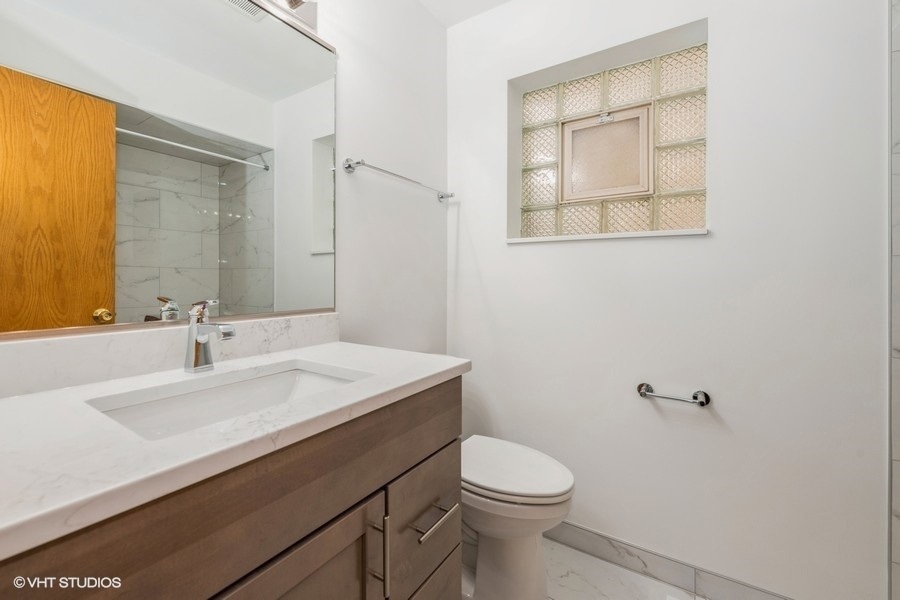 8010 West Addison Street, Unit 1 Chicago, IL 60634 - Photo 9 of 15