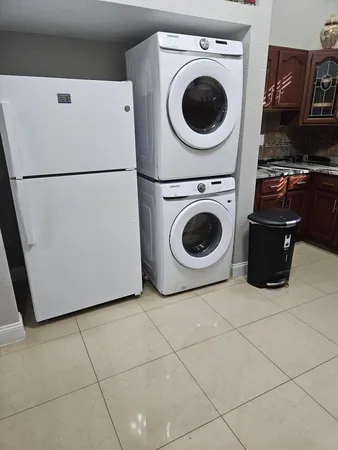 $2,900 | 11334 81st Court North, Unit GUEST COTTAGE, Palm Beach Gardens, FL 33412