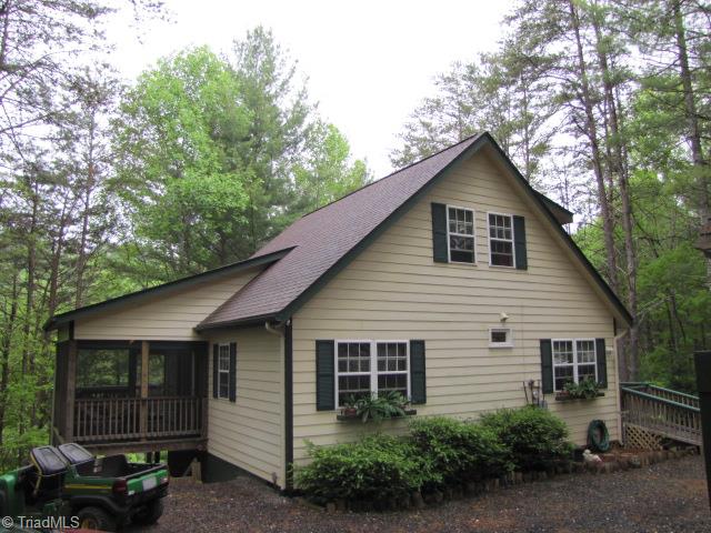 329 Turkey Ridge Crumpler, NC 28617 - Photo 25 of 26