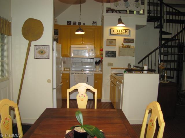 329 Turkey Ridge Crumpler, NC 28617 - Photo 7 of 26