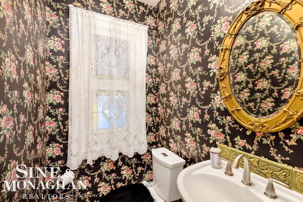 1410 Buckingham Road Grosse Pointe Park, MI 48230 - Photo 14 of 41