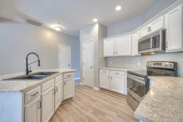 $329,900 | 4027 Clinton Lane, Spring Hill, TN 37174