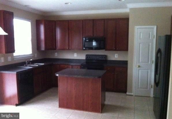 9805 Davison Road Middle River, MD 21220 - Photo 1 of 8 Kitchen