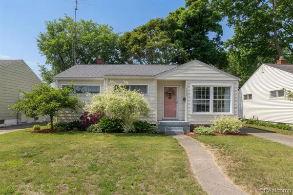 $115,000 | 3826 Whittier Avenue, Flint, MI 48506