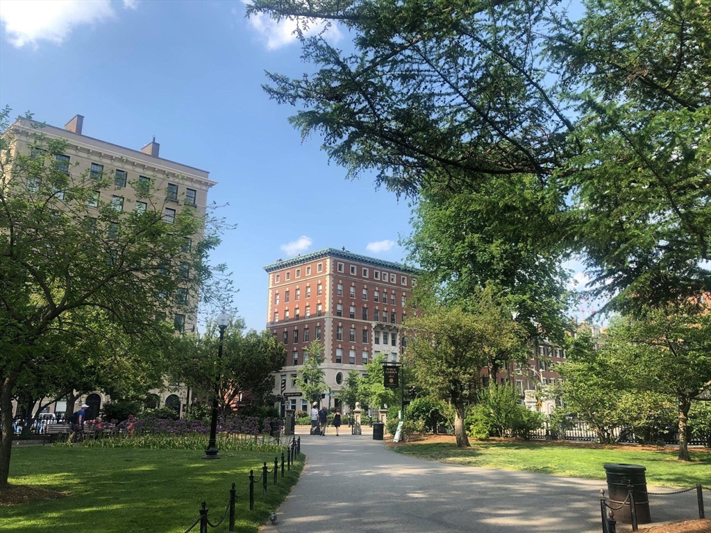 66 Beacon Street, Unit 68 Boston, MA 02108 - Photo 13 of 14