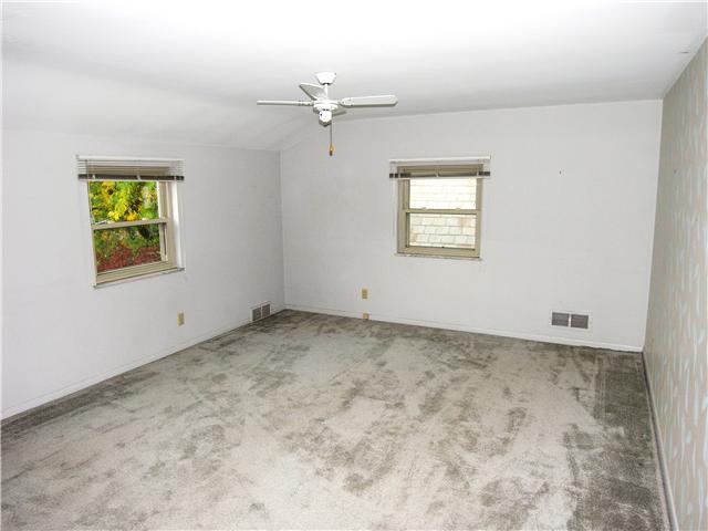 1709 Waltham Road Columbus, OH 43212 - Photo 16 of 21