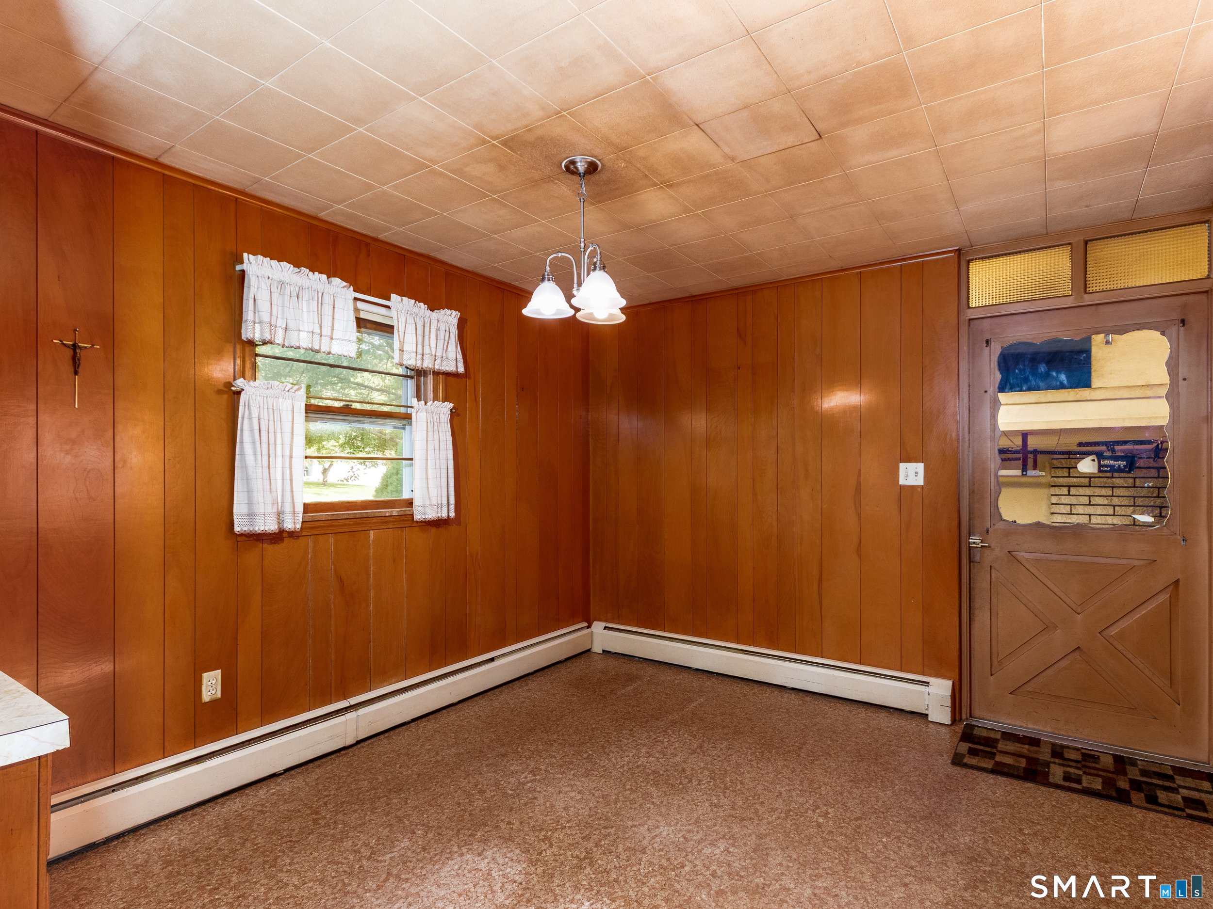 1175 South Curtis Street Wallingford, CT 06492 - Photo 11 of 40