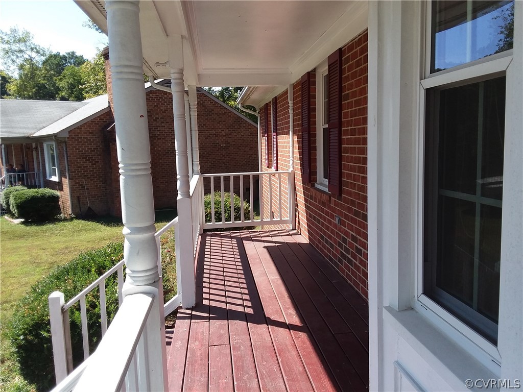 5302 Ridgerun Place Chesterfield, VA 23832 - Photo 13 of 16 a view of balcony and deck