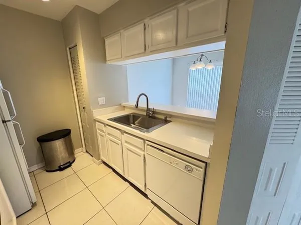 $1,750 | 721 Kensington Lake Circle, Brandon, FL 33511