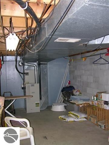 9083 South Leaton Road Shepherd, MI 48883 - Photo 15 of 22 1744046-14.JPG
