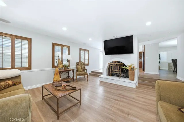 $2,590,000 | 100 Electric, Seal Beach, CA 90740