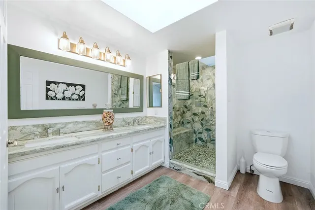 $2,590,000 | 100 Electric, Seal Beach, CA 90740