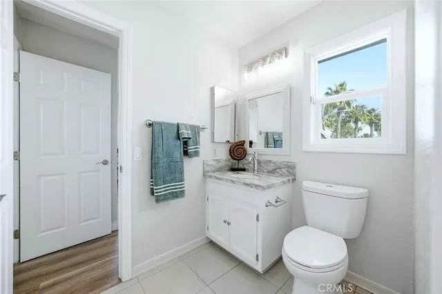 $2,590,000 | 100 Electric, Seal Beach, CA 90740