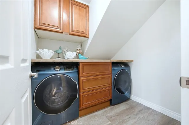 $2,590,000 | 100 Electric, Seal Beach, CA 90740