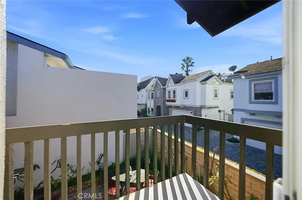 $2,495,000 | 100 Electric, Seal Beach, CA 90740