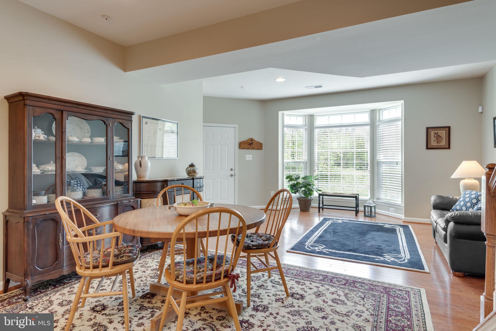 7450 Brunson Circle Gainesville, VA 20155 - Photo 8 of 39 Kitchen view to dining/living