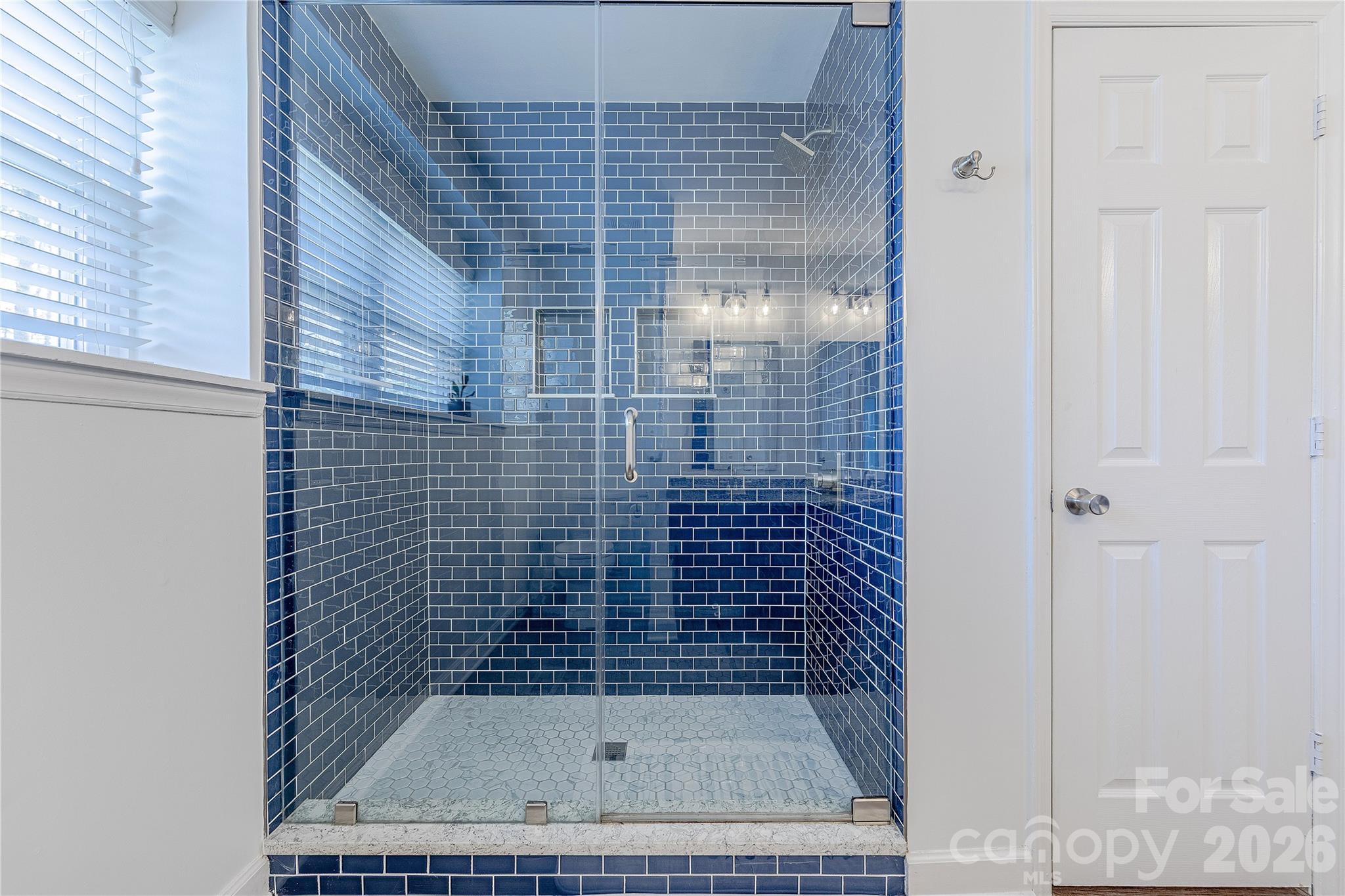 6332 Round Hill Road Charlotte, NC 28211 - Photo 16 of 30