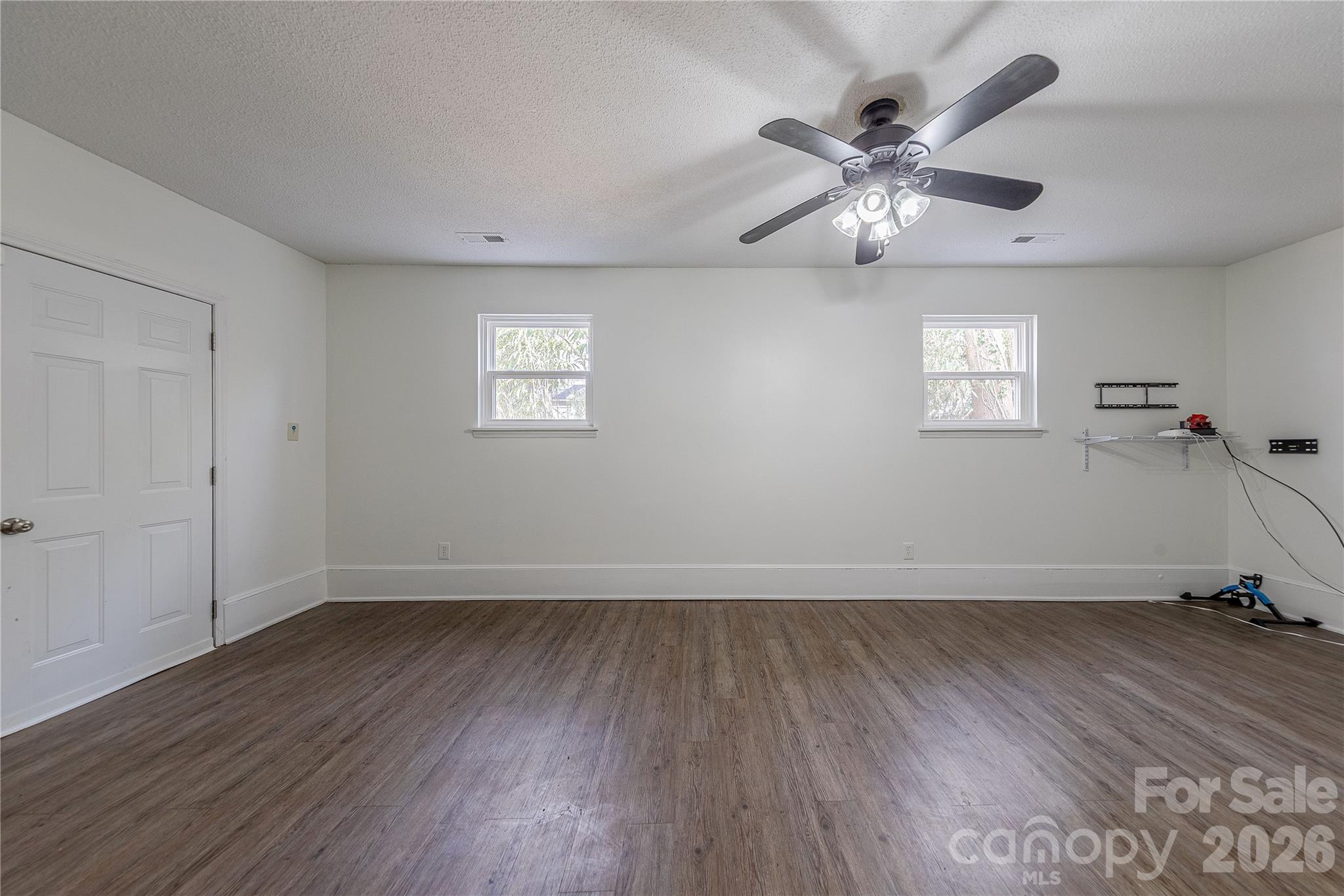 6332 Round Hill Road Charlotte, NC 28211 - Photo 21 of 30