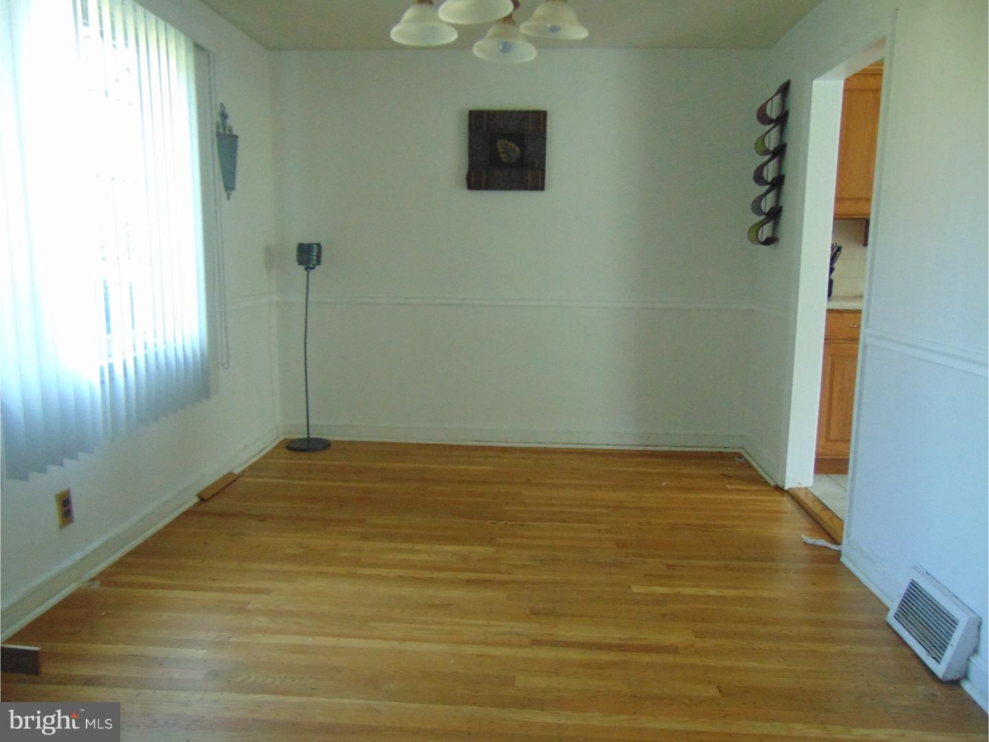 75 Nield Road Springfield, PA 19064 - Photo 4 of 8 Dining Room