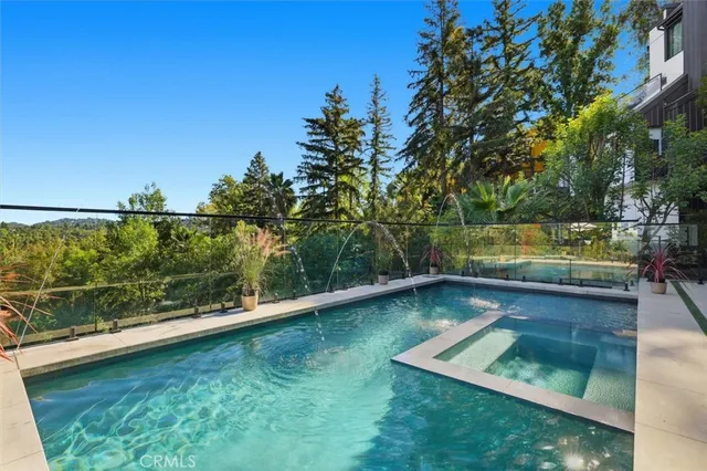 $4,850,000 | 16800 Oak View Drive, Encino, CA 91436