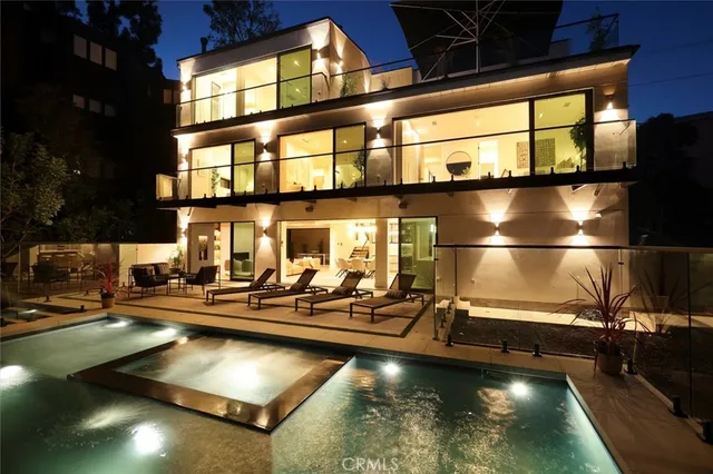 $4,850,000 | 16800 Oak View Drive, Encino, CA 91436