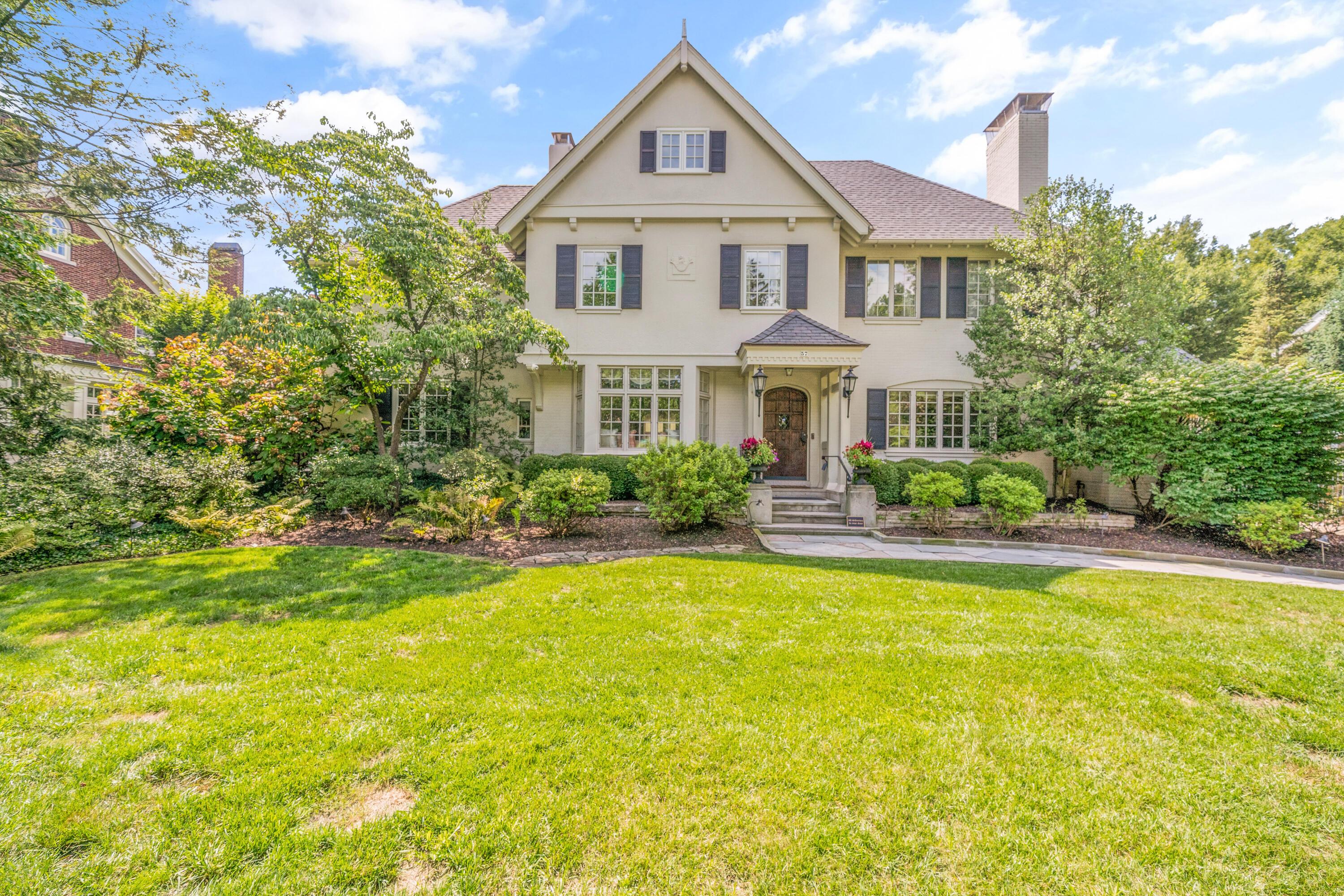 57 Preston Road Columbus, OH 43209 - Photo 2 of 138