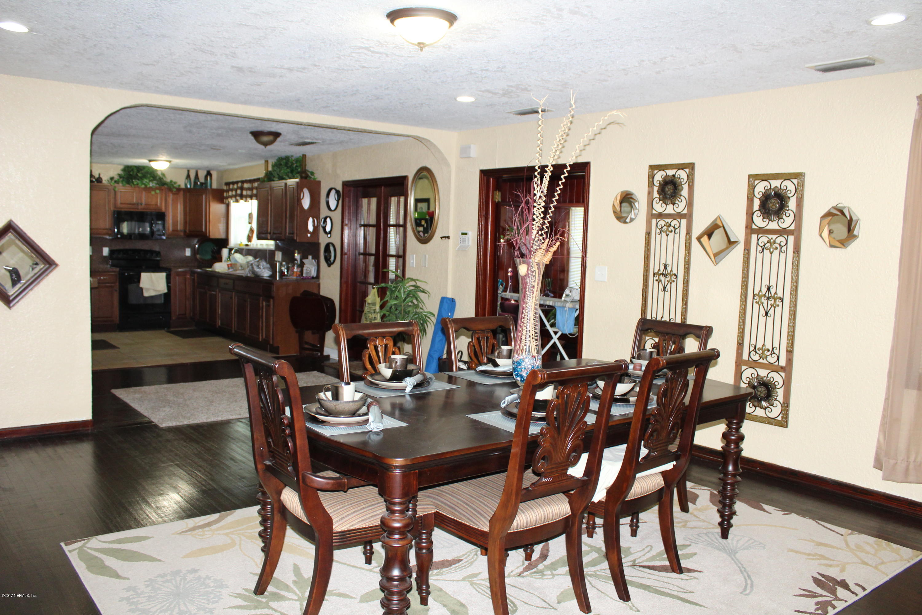 3176 Ray Road Jacksonville, FL 32209 - Photo 14 of 48 DINING-VIEW 2