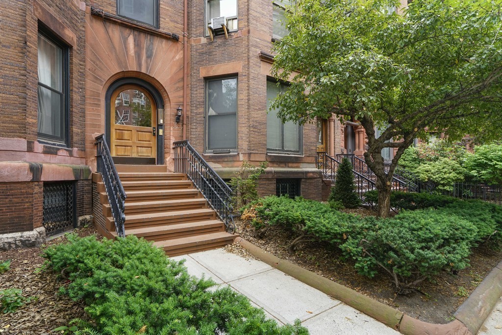 33 Bay State Road, Unit 6 Boston, MA 02215 - Photo 19 of 20 Gallery Image 19