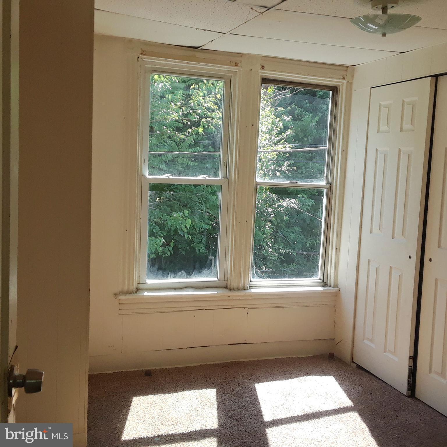 609 Appleton Street Baltimore, MD 21217 - Photo 11 of 15 Interior (General)