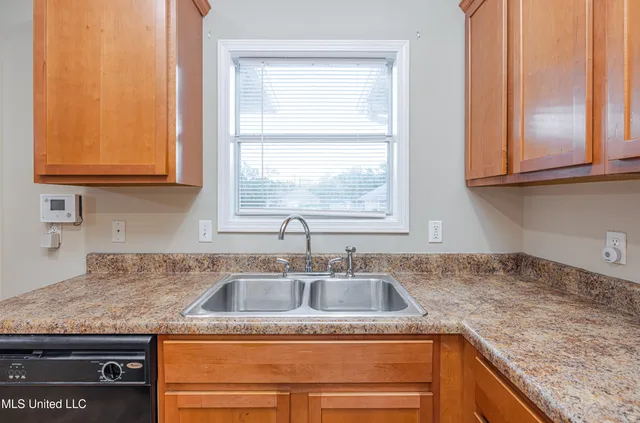 $249,900 | 101 Stapleton Drive, Canton, MS 39046