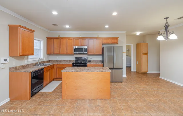 $249,900 | 101 Stapleton Drive, Canton, MS 39046