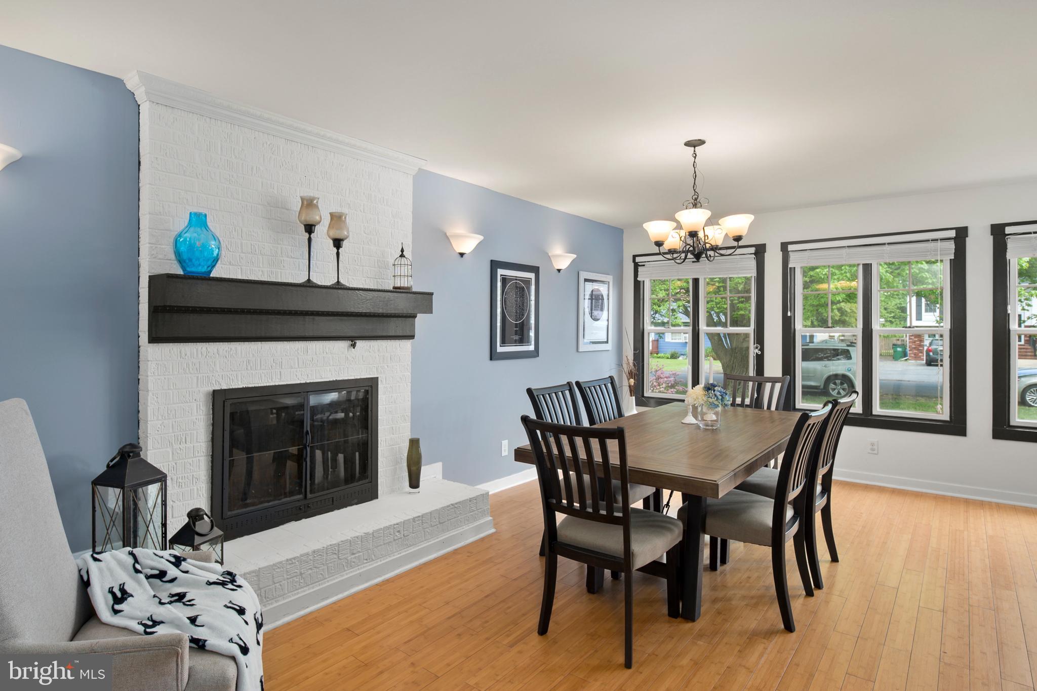 404 Calvert Road Stevensville, MD 21666 - Photo 7 of 51 Dining Room (alt view)