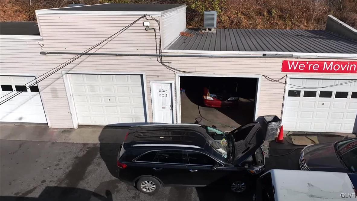 1070 Applebutter Road Bethlehem, PA 18015 - Photo 2 of 5 a car parked in front of a house