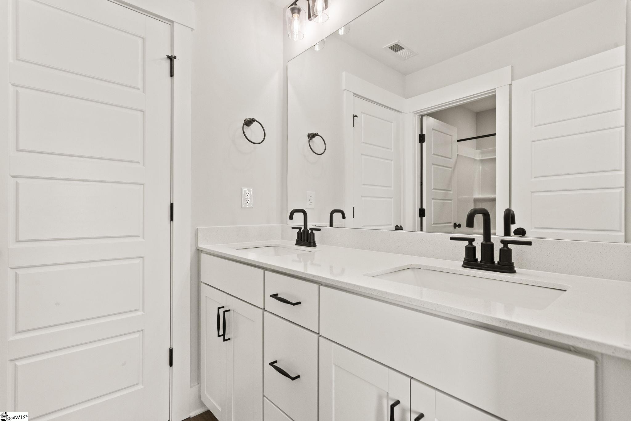 1720 Constitution Lane Moore, SC 29369 - Photo 24 of 29