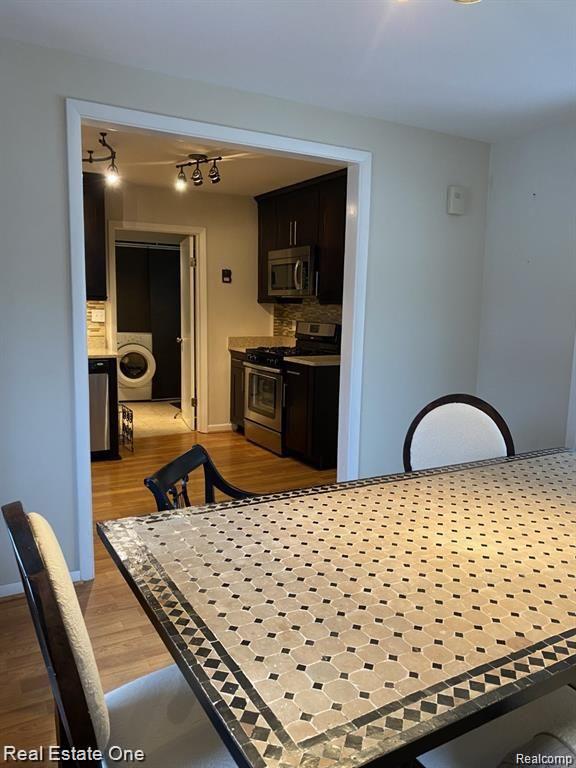 915 West 3rd Street Rochester, MI 48307 - Photo 27 of 37