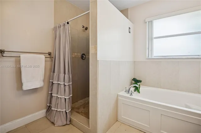 $670,000 | 10871 Northwest 35 Place, Sunrise, FL 33351