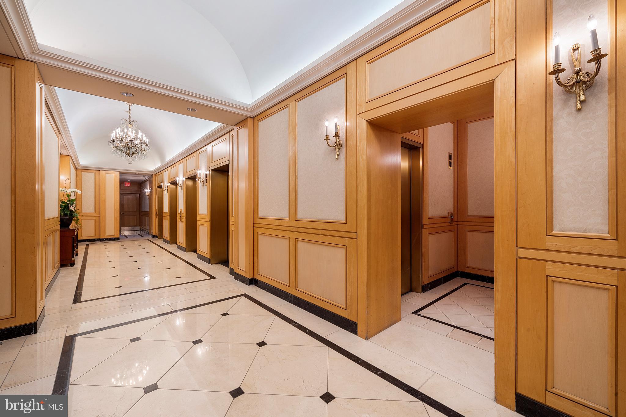 1500 Chestnut Street, Unit 18F Philadelphia, PA 19102 - Photo 24 of 26 Lobby