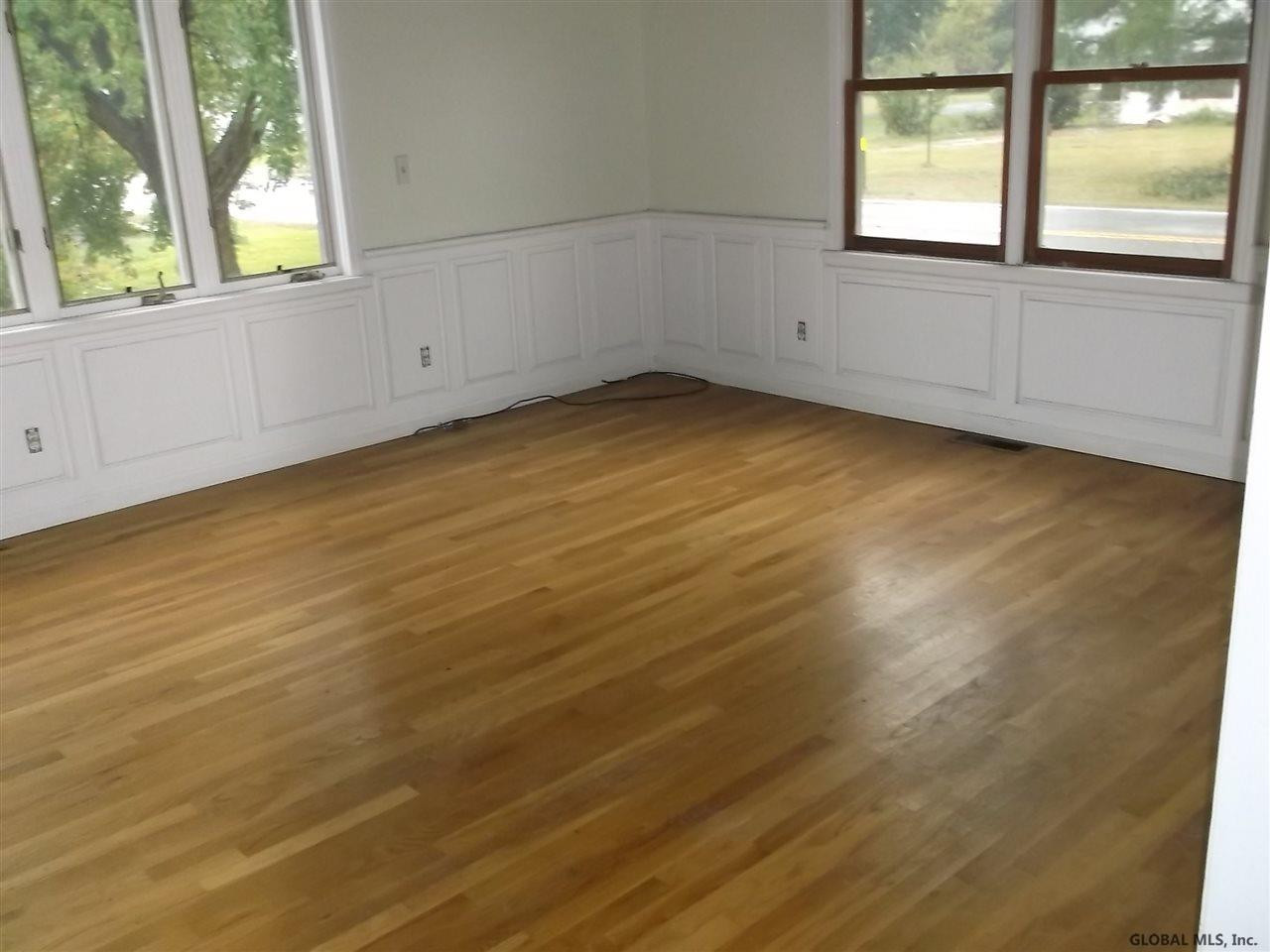65 Lower Newtown Road Halfmoon, NY 12188 - Photo 5 of 12 Photo 5