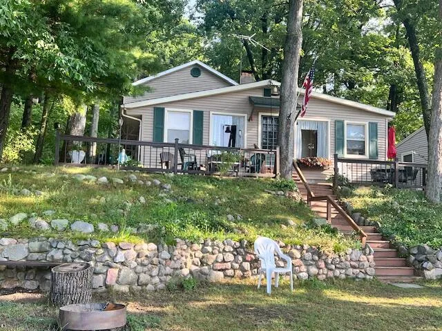 $389,900 | 5701 Head Lake Road, Hastings, MI 49058