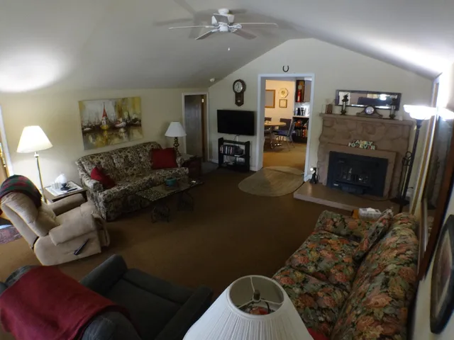 $389,900 | 5701 Head Lake Road, Hastings, MI 49058