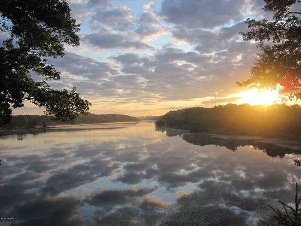 $389,900 | 5701 Head Lake Road, Hastings, MI 49058