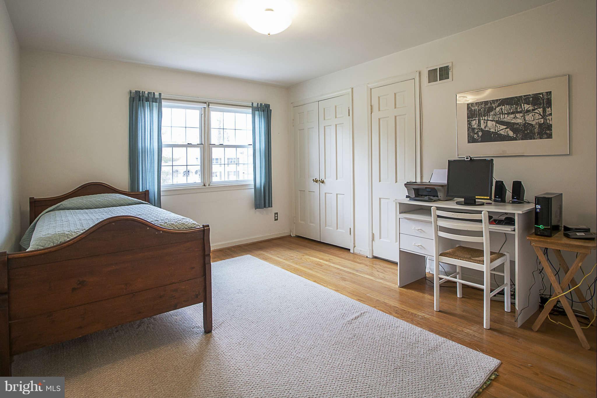 2127 Edgewater Parkway Silver Spring, MD 20903 - Photo 22 of 25 Bedroom