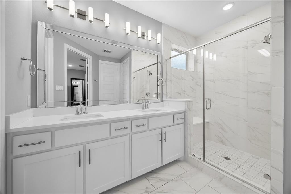 8220 Callimont Lane Dallas, TX 75231 - Photo 22 of 34