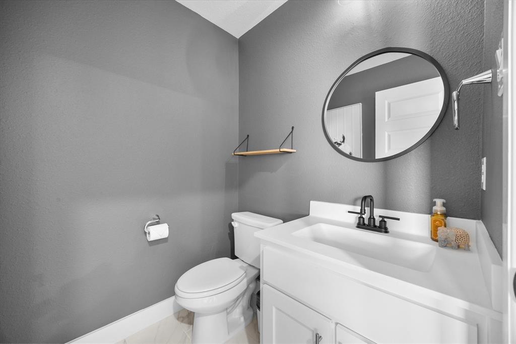 8220 Callimont Lane Dallas, TX 75231 - Photo 33 of 34